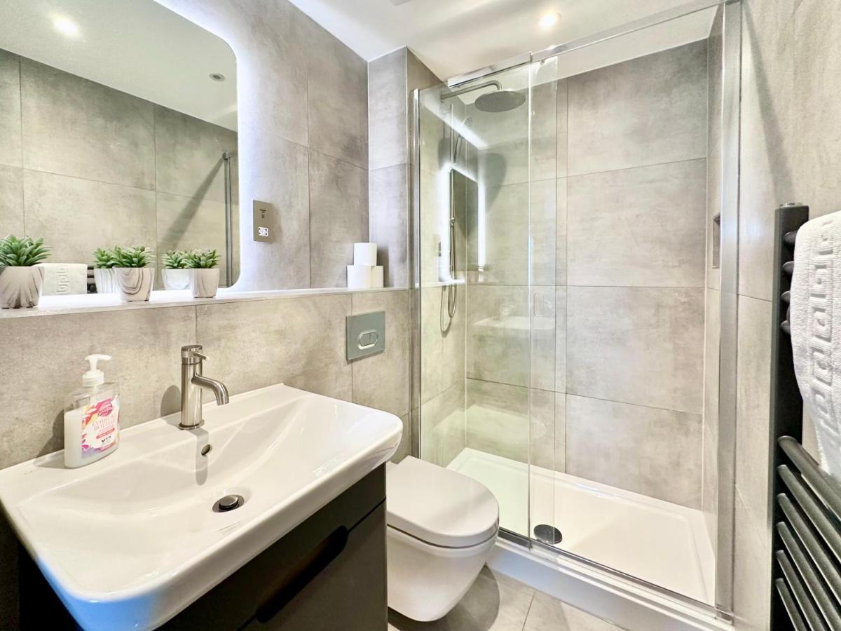 Icona Luxury Apartment With Minster Views & Allocated Parking York Kültér fotó