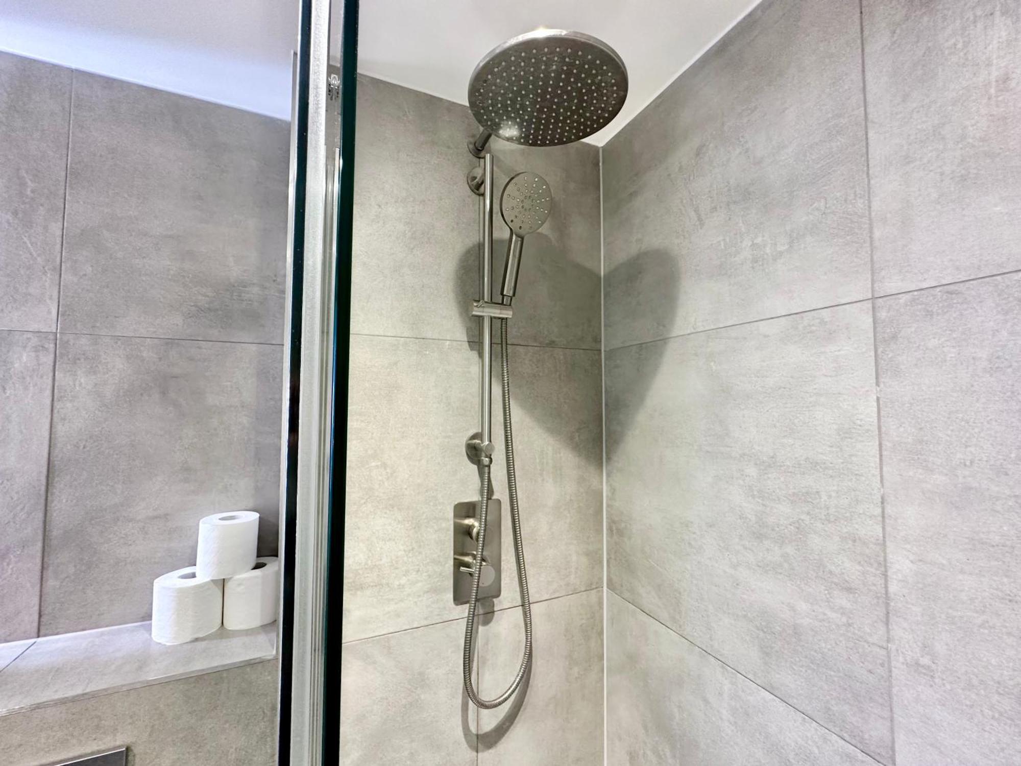 Icona Luxury Apartment With Minster Views & Allocated Parking York Kültér fotó